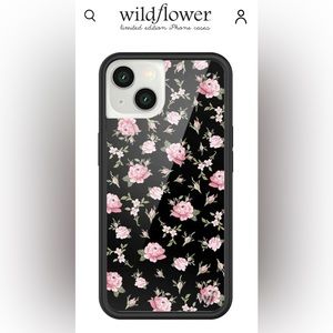 **SOLD**Wildflower iPhone 13 Case!